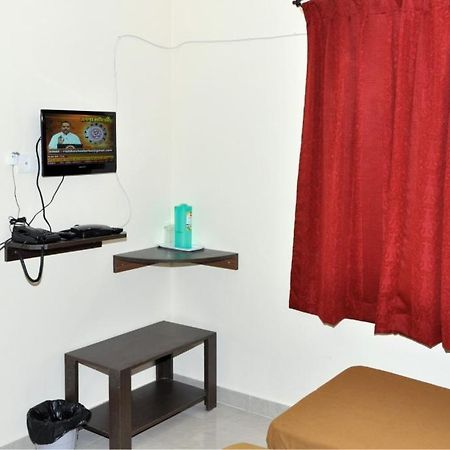 Maple Inn Budget Hotel Bangalore Luaran gambar